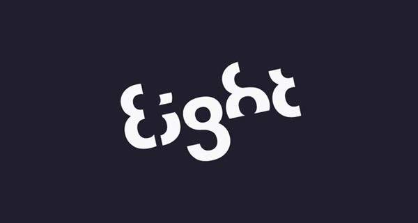 La palabra "eight" (ocho) hecha de ochos.
