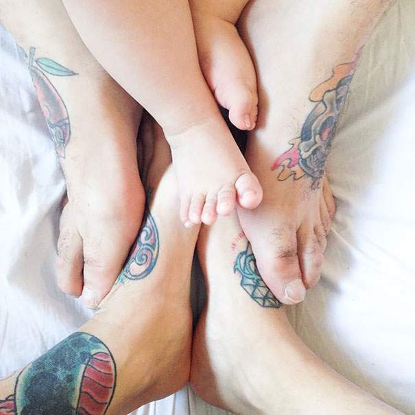 pies tatuados familia