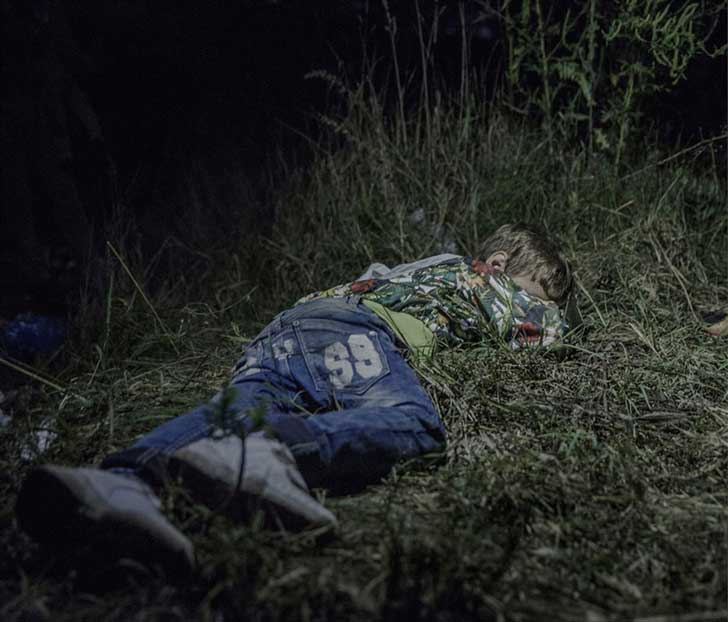 “Donde los niños duermen”, un proyecto sobre los niños refugiados que avergUEnza a Europa 6