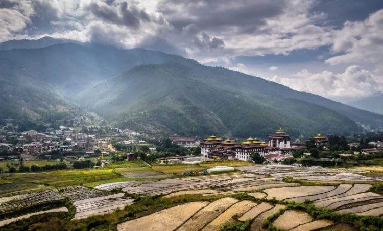 En el año 2012 Bután se convirtió en el primer país en anunciar su intención de convertirse en orgánico.