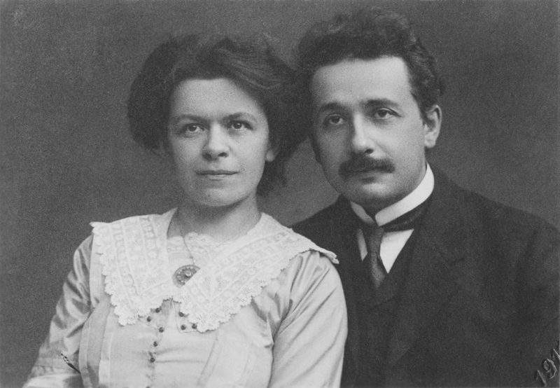 Albert_Einstein_and_his_wife_Mileva_Maric 3