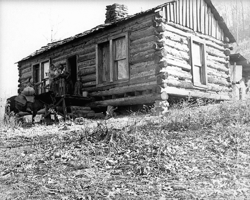 Pack-Horse-Library-Carrier-Goodman-Paxton-Photographic-Collection-Kentucky-Digital-Library-6 3